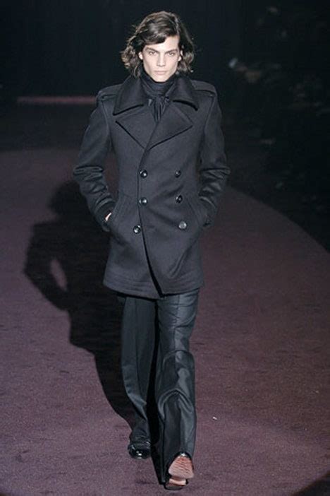 Gucci Fall 2005 Menswear Collection .